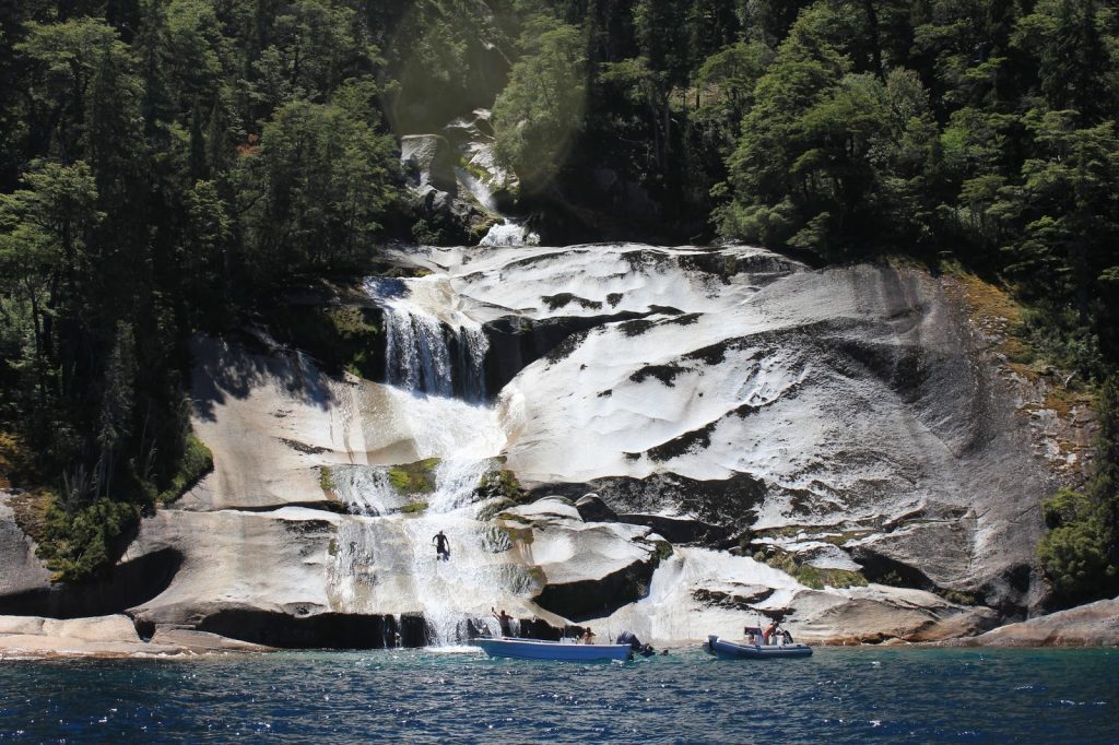 cascada blanca bariloche